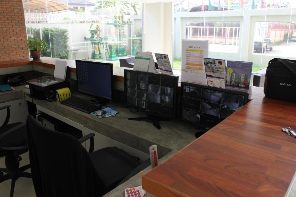 Utd Apartments Sukhumvit Ban Khlong Nang Li Exterior foto